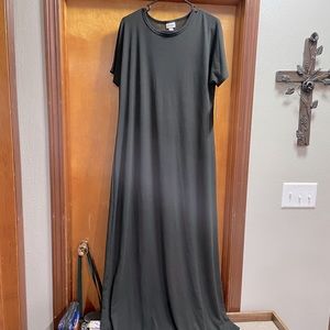 LulaRoe Maria T-shirt Dress
